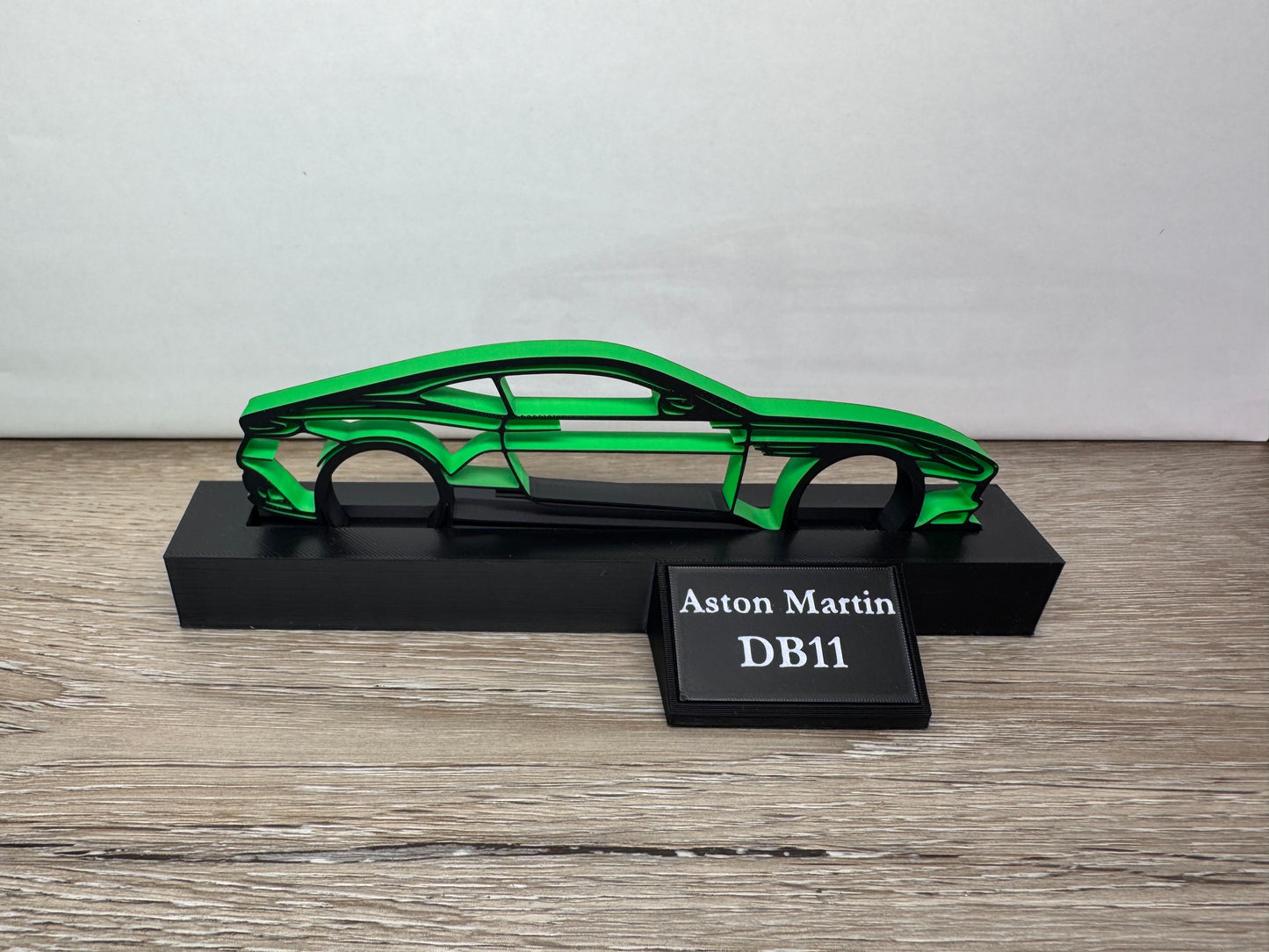 Aston Martin DB11